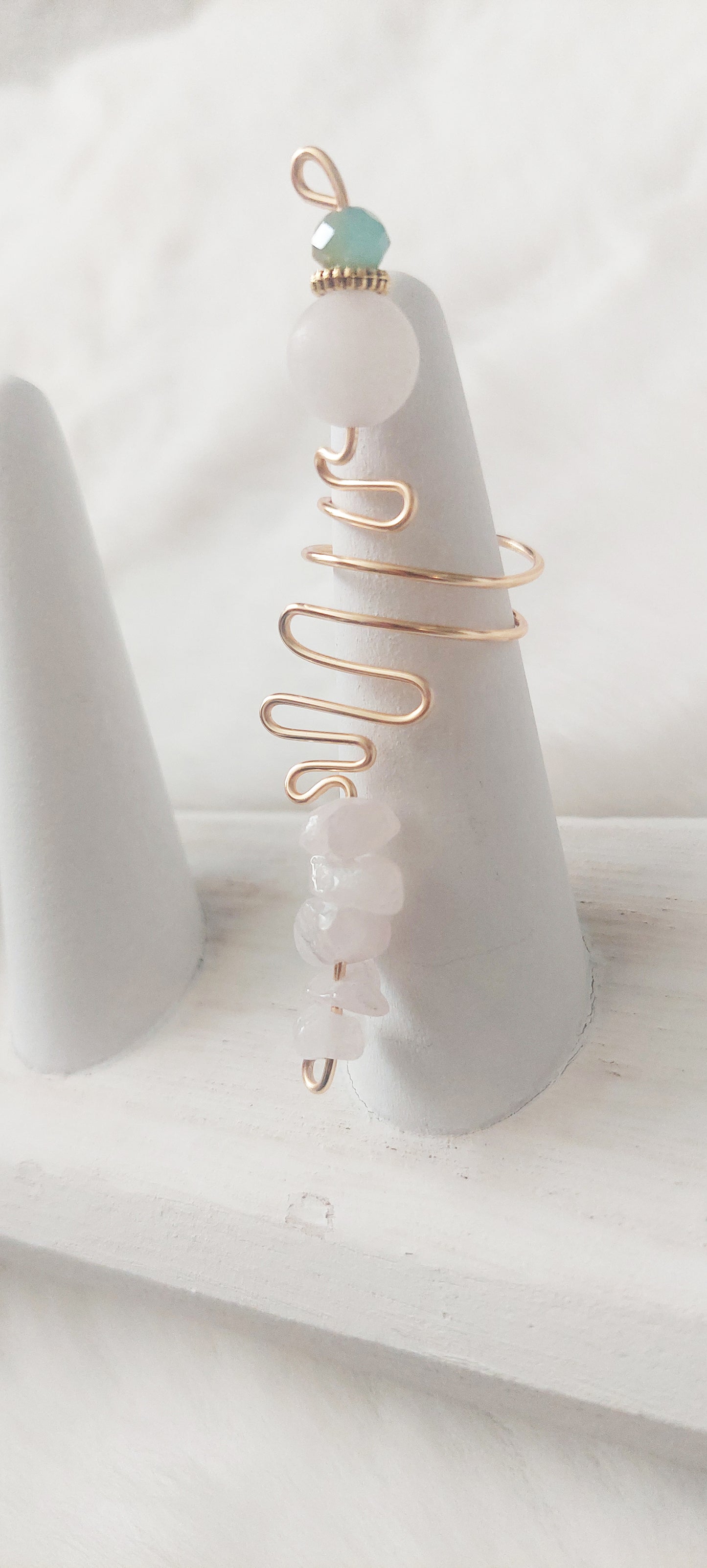 Nayoka Wired Crystal Ring